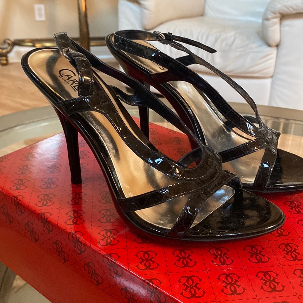 Size 7 black heels